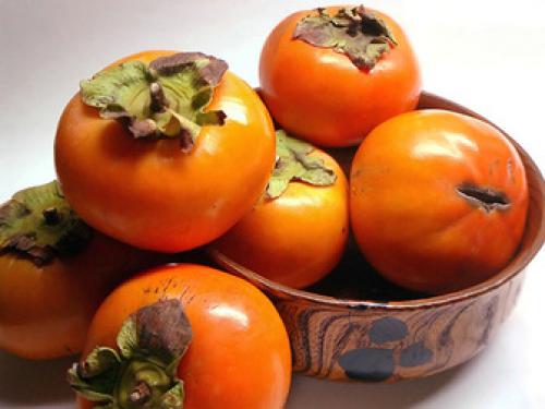 با خواص شگفت‌انگیز خرمالو آشنا شوید