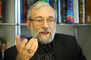 برجام یک توافق خوشبختی نبود/ مجلس می‌توانست فک‌شیت بگذارد/ ضرورت راه‌اندازی مرکز بزرگ علوم و فناوری هسته‌ای/ از سقوط خشن امپراطوری امریکا تا دغل‌بازی سیاسی اروپا علیه ایران 