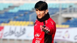 فیلم/شایعه صغر سنی دروازه‌بان پرسپولیس
