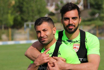 شوک خبری پرسپولیس لحظاتی پیش منتشرشد:زلزله در اردوگاه سرخ پوشان پایتخت/ خداحافظی دو بازیکن سرخ پوش از هواداران/لیست سیاه برانکو در نیم فصل لو رفت/فوری