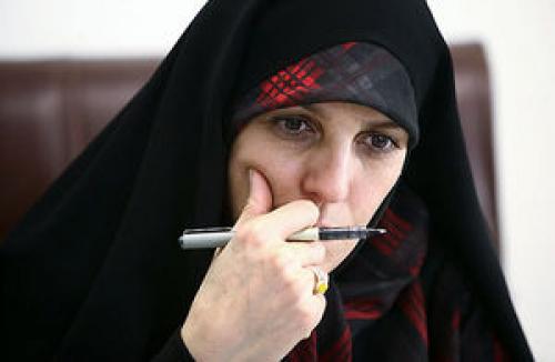 حاشیه‌های اکانت جعلی خانم مولاوردی و چند نکته