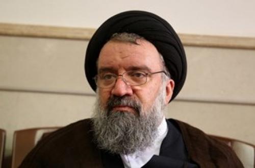 فیلم/شایعه‌ درباره موسیقی گوش دادن مادران