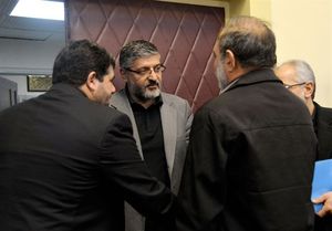 فشار مقام بلند پایه ورزشی برای کناره‌گیری پولادگر 