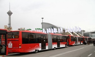 از وسایل نقلیه عمومی استفاده کنید