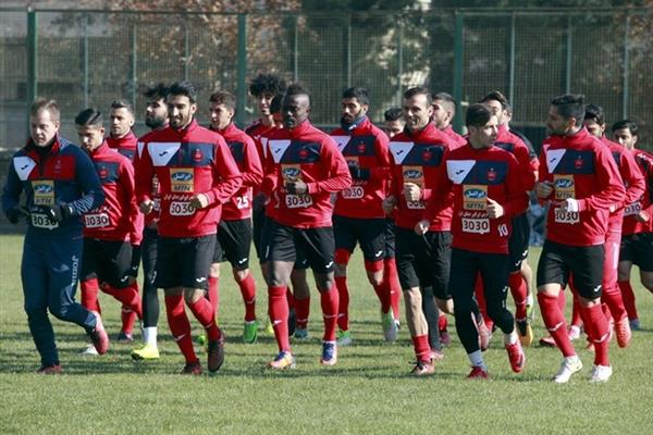 شوک نقل و انتقالاتی پرسپولیس منتشر شد:ستاره جنجالی سرخ پوشان سازجدایی کوک کرد