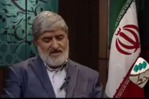 با تخریب اموال عمومی و آشوب برخورد شود