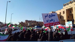 عکس/راهپیمایی مردم اصفهان علیه اغتشاشگران