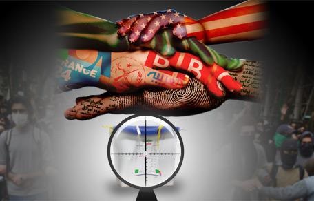 مرگ بر فتنه‌گر چه در غرب، چه در قصر، چه در حصر!