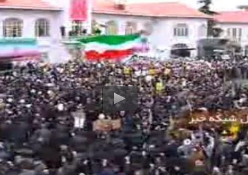  فیلم/ راهپیمایی مردم رشت علیه آشوبگران