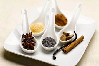 چگونه مصرف نمک را کم کنیم؟