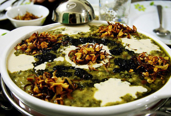 روش تهیه «آش رشته» در کوتاه ترین زمان