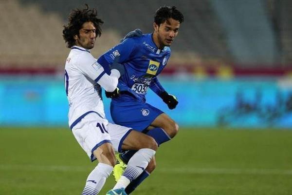 شوک خبری به استقلال و شفر:ستاره جنجالی ابی پوشان نیمکت نشین شد/اقای گل استقلال سازجدایی کوک کرد