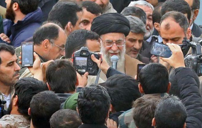من اصلا خسته نیستم/ همه چیز درباره مستند" قاب خاکی"