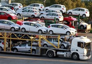  قیمت خودروهای وارداتی افزایش پیدا کرده است