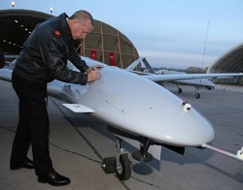 عکس/پرنده‌های بدون سرنشین ارتش ترکیه
