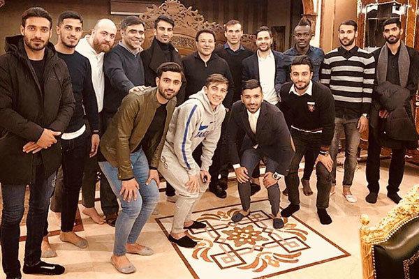 جنجال و حواشی تلخ در اردوگاه پرسپولیس:جدایی ستاره جنجالی سرخ پوشان قطعی شد/پشت پرده قربانی کردن ستاره جنجالی برای بازگشت  اقای گل