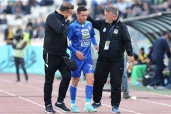 سوپرایزنقل و انتقالات استقلال منفجرشد:خرید جنجالی هافبک جدید ابی پوشان لو رفت/ستاره اخراجی سرخ پوشان در چند قدمی استقلال