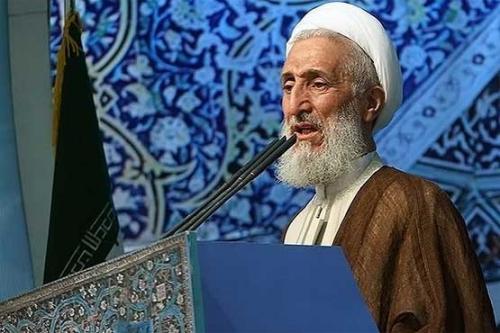 نگویید ضامن بهشت رفتن مردم نیستیم/مسئولین به حاشیه شهرها رسیدگی کنند