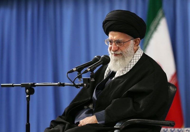 رهبرمعظم انقلاب: شیعه و سنی در جمهوری اسلامی در دشوارترین میدان‌ها کنار یکدیگرند 