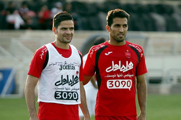 حواشی تند در اردوگاه پرسپولیس:احتمال جدایی سه بازیکن جنجالی از پرسپولیس/ستارگان سرخ پوش ساز جدایی کوک کردند