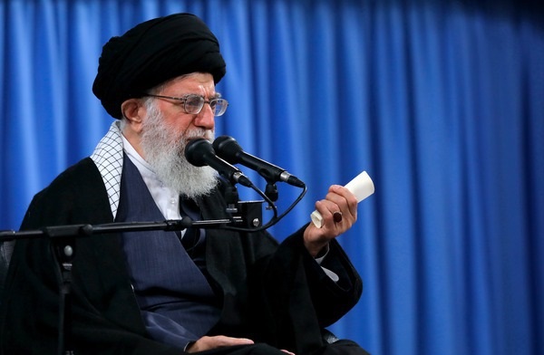 ۲۲بهمن امسال در سراسر کشور ۲۲بهمن متفاوتی بود/ مردم گله مندند اما پای انقلاب و نظام ایستاده‌اند