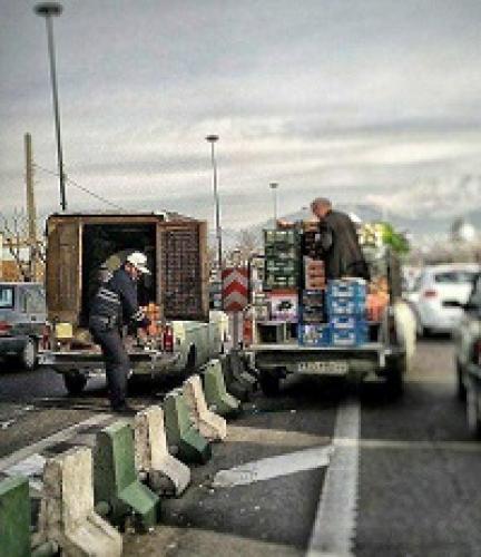  عکس/ اقدام تحسین‌برانگیز یک پلیس