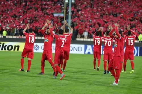 سوپرایز جنجالی پرسپولیس توسط براننکو رونمایی شد:رونمایی از ستاره جنجالی سرخ پوشان در دربی/بمب بزرگ پرسپولیس در حال انفجار 