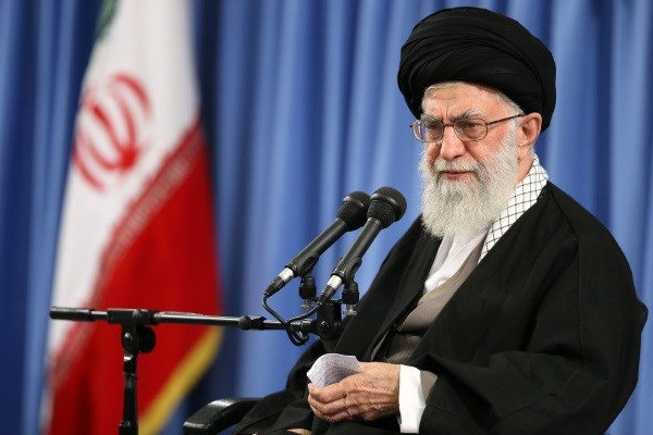 کارگران در حوادث انقلاب و دفاع مقدس با بصیرت و غیرت در صحنه بودند/ یکی از کارهای اساسی دشمنان، تحریک و وادار کردن کارگران به ایجاد رکود در کارخانه‌ها بود