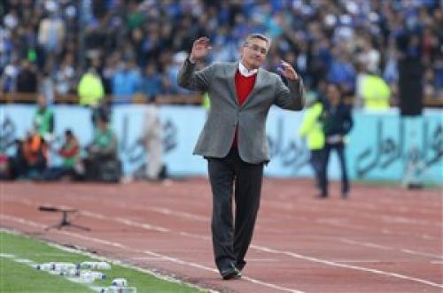 درگیری و جنجال دردر رختکن پرسپولییس:درگیری بازیکنان پرسپولیس در رختکن باعث خشم برانکو شد/ آوار شکست روی شانه‌های برانکو 