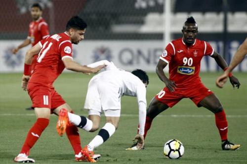 جنجال در اردوگاه پرسپولیس:عصبانیت برانکو از مهاجم پرسپولیس/ستاره جنجالی در چند قدمی جدایی ازسرخ پوشان