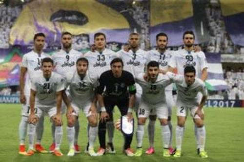 استقلال در گروه قهرمانان صدرنشین است!