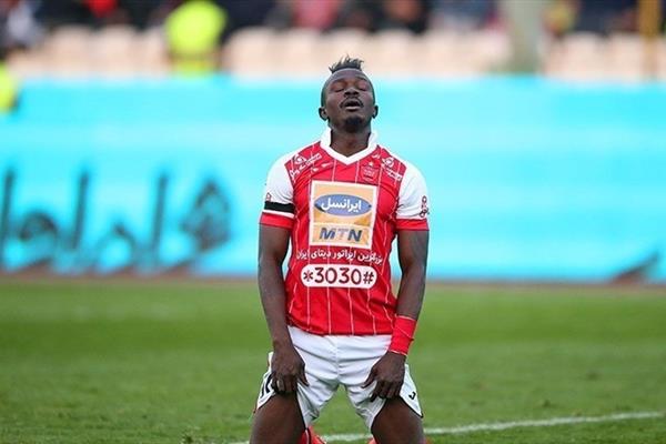 جنجال در اردوگاه پرسپولیس:جدایی ستاره خارجی سرخ پوشان قطعی شد/ الماس سیاه در خطر حذف از لیست سرخ‌ها
