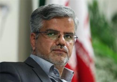 کالای ایرانی نماینده اصلاح‌طلب را رسوا کرد/ نفرت پراکنی با استفاده از درهای توالت! +عکس