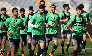 نامجومطلق: بعضی از لژیونرها برتری خاصی نسبت به بازیکنان لیگ برتری ندارند/ نمی‌توان نظر کی‌روش را عوض کرد 