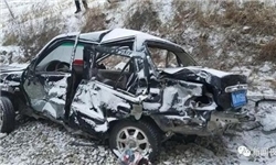 3 نفر در آتش‌ واژگونی پژو206 سوختند