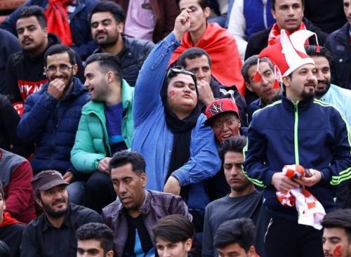 هوادار پرسپولیسی زن‌نما، مرد از آب درآمد!