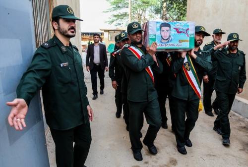 عکس/ وداع با پیکر شهید"عمار موسوی"در اهواز