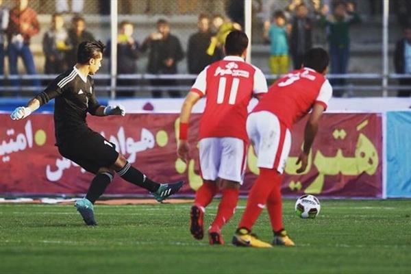 اتش بازی برانکو در نقل و انتقالات فصل جدید:باز هم ستاره استقلالی به پرسپولیس رسید/بازیکن پرحاشیه ابی پوشان درتور برانکو