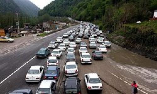 تردد سنگین خودروها در هراز و کندوان/ کندوان و هراز فردا یک‌طرفه می‌شود