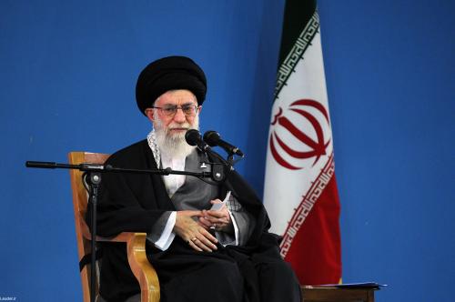 حمله‌ی سحرگاه امروز به سوریه یک جنایت است/ رئیس‌جمهور آمریکا، رئیس‌جمهور فرانسه و نخست‌وزیر انگلیس جنایتکارند