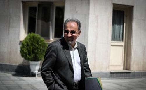 انتقاد از استعفای مدیران و معاونان شهرداری تهران پس از رفتن نجفی 