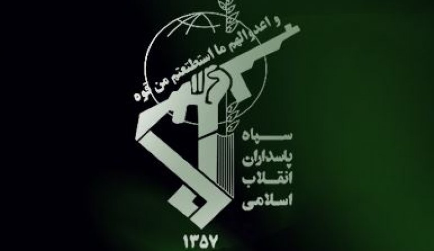 سپاه افتخار می‌کند که همواره در تلخی ها و شیرینی‌های روزگار در کنار مردم شریف ایران بوده/ نکوهش اقدامات و اظهارات وحدت‌شکن و تفرقه‌انگیز