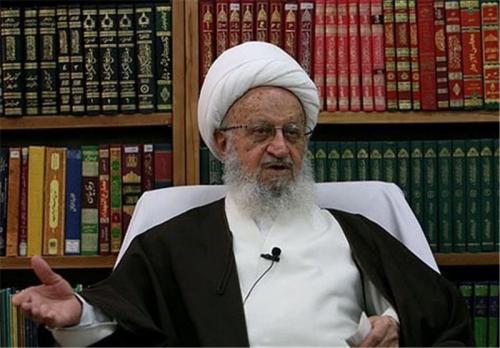 واکنش آیت‌الله مکارم به طرح "کشور‌شدن قم": قم واتیکان نیست/ مرجعیت به مرز خاصی تعلق ندارد 