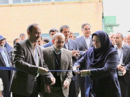 جشن «تست ارابه فرود» در هما و اورهال جنگنده در نیروهای مسلح؛ هر دو مطلوبند اما این کجا و آن کجا ! +عکس