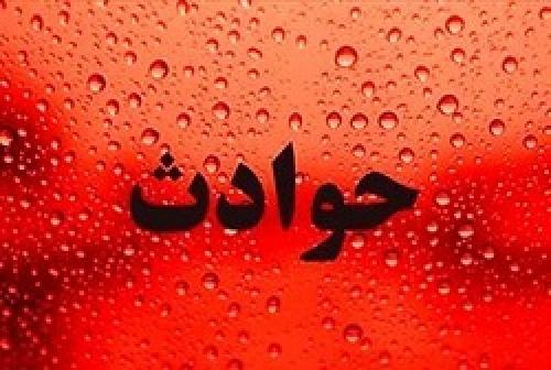 واژگونی مرگبار مینی‌بوس بنز با ۱۵ سرنشین 