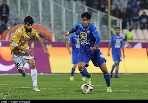 کریمی: استقلال را در مرحله بعدی لیگ قهرمانان آسیا می‌بینم/ جباری بازیکن بزرگی است و نباید من را با او مقایسه کنند 