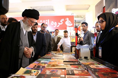  دل‌نوشته مشاور خاتمی برای رهبری: آدم دوست دارد گاهی کمی غیررسمی‌ رهبرش را ببیند 