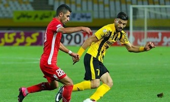 بازیکن سرخپوش: با استقلال قرارداد دارم 