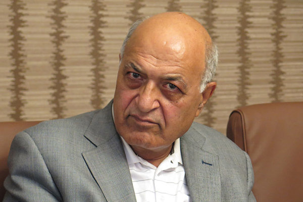 قاچاق کتاب خیلی وسیع است 