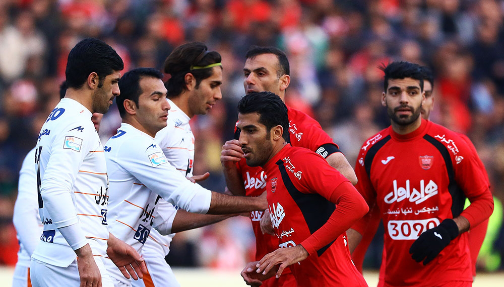 رونمایی از خرید جنجالی پرسپولیس درنقل وانتقالات:لژیونرتیم ملی رسما به پرسپولیس پیوست/خرید میلیاردی برانکو و پرسپولیس لو فرت